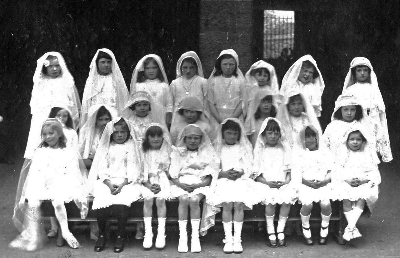St Mary's Primary School, York Lane  -  First Communion ClassClass, around 1924_htm