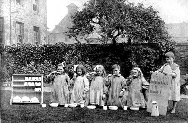 St Saviour's Child-Garden kindergarten, Chessel's Court, Canongate, Edinburgh  -  Personal Hygiene