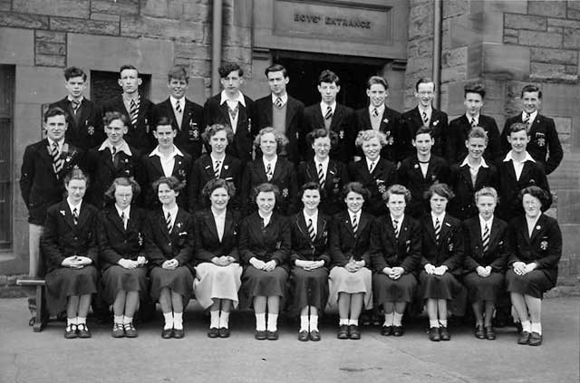  Trinity Academy  -  5th Year, 1951-52