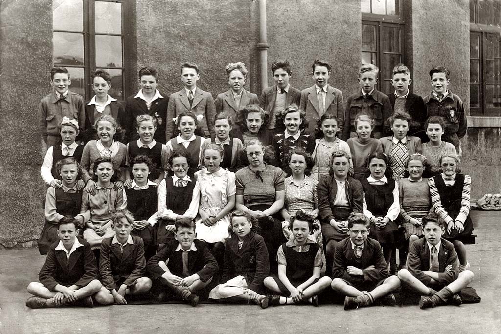 Tynecastle Secondary School  -  class photo  -  1950