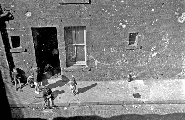 Paul Weddell and other children at Waddell Place, Leith - 1962