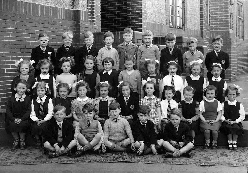 Photo by D & W Prophet  -  A class at Wardie Primary School, mid-1950s