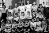 Children in Whitson Terrace, around 1948