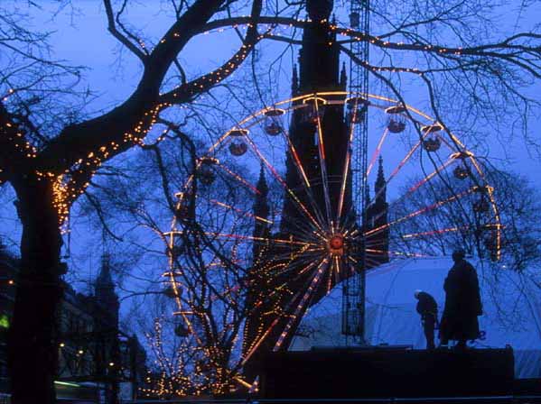 The Big Wheel  -  Princes Street - Christmas 2000
