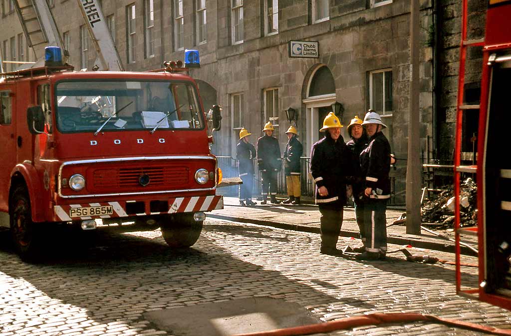 Fire at  Union Street, Edinburgh  -  13 March 1993