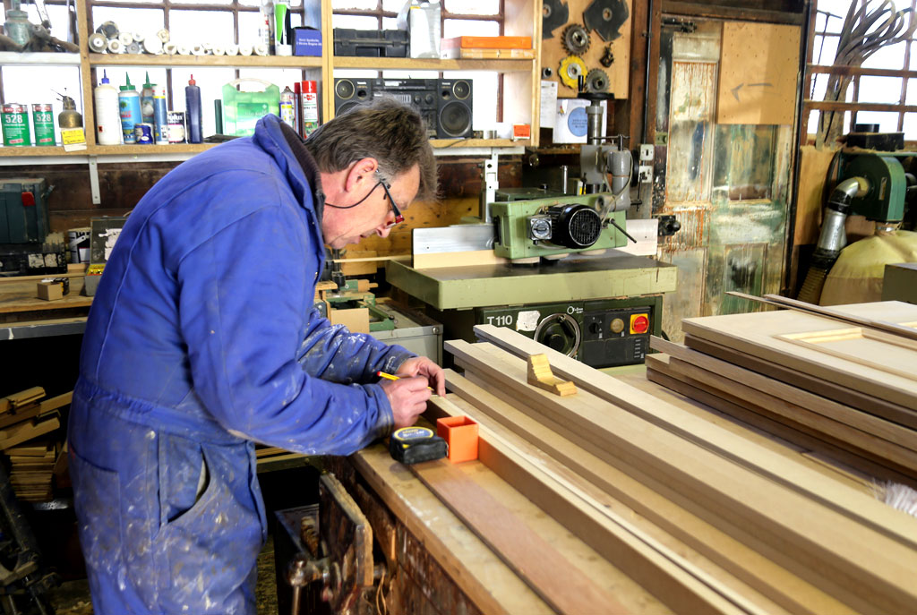 Mike working at Stark Buillding Services Ltd  -  a joinery workshop at Spylaw Street, Colinton  -  February 2013