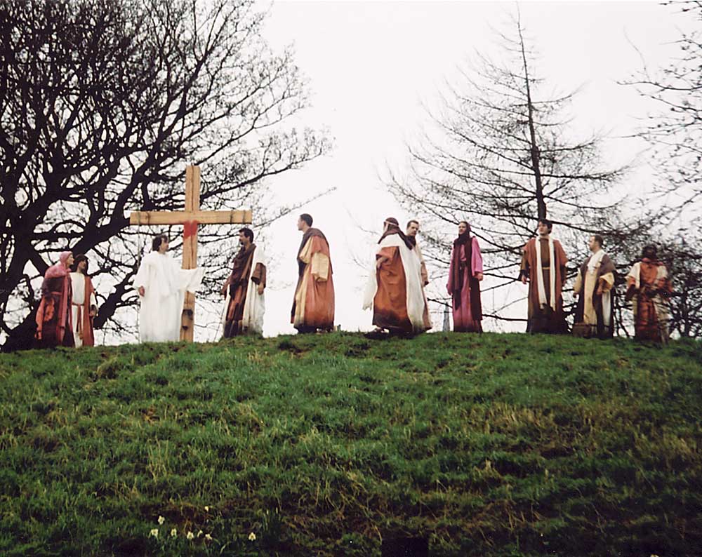 The Easter Play in West Princes Street Gardens  -  26 March 2005  -  After the Resurrection - 1