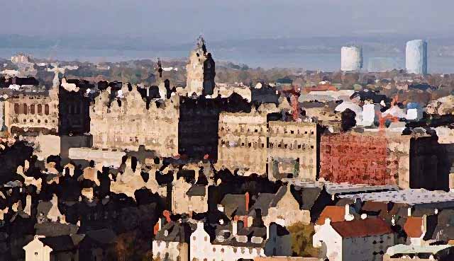 Photograph by Peter Stubbs  -  Edinburgh  -  November 2002  -  View to the north-west from the slopes of Arthur's Seat in Queen's Park  -  looking towards the Balomral Hotel, the old General Post Office and Granton