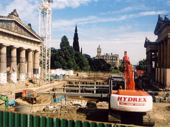 The National Galleries of Scotland  -  Excavation for the Playfair Project  -  20 August 2002
