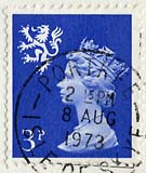 Queen Elizabeth II  -  Scottish stamp  -  3p