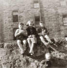 Children at East Thomas Street, Edinburgh, around 1950