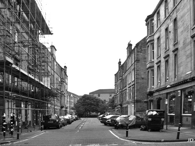 Looking to the west along Edina Street from Easter Road