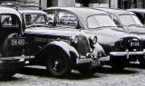 Cars parked in the centre of George Street, around 1958