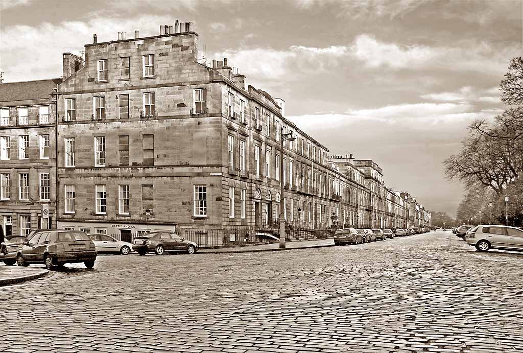 View to the east along Heriot Row from India Street  -  December 2007