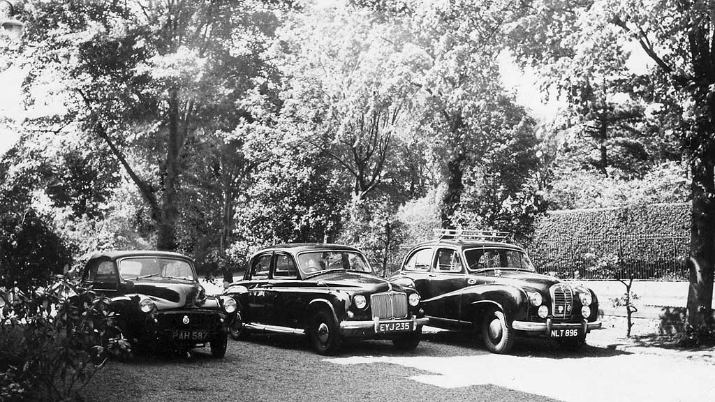 Cars in the front garden of Inverleith Terrace, around 1968