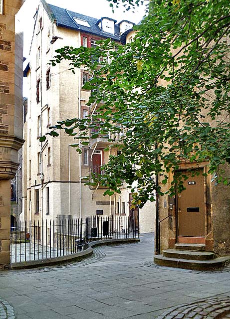 James Court, Edinburgh