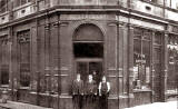 Scappaticcis Fish & Chip Shop on the corner of Kirkgate and Cotfield Lane, around 1920