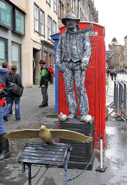 Lawnmarket  -  Grey Man and Birds  -  Edinburgh Festival Fringe 2011