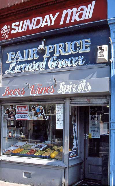 Edinburgh Shops  -  103 Leith Walk  -  1991
