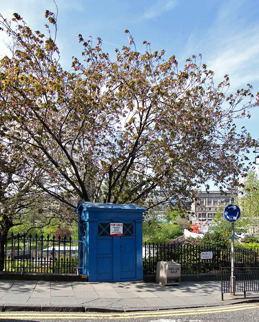 Police Box near the foot of Market Street, at the SE corner of Princes Street Gardens  -  2012