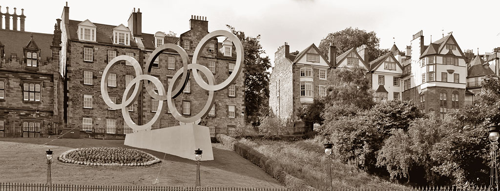 Olympic Rings on The Mound  -  July 2012