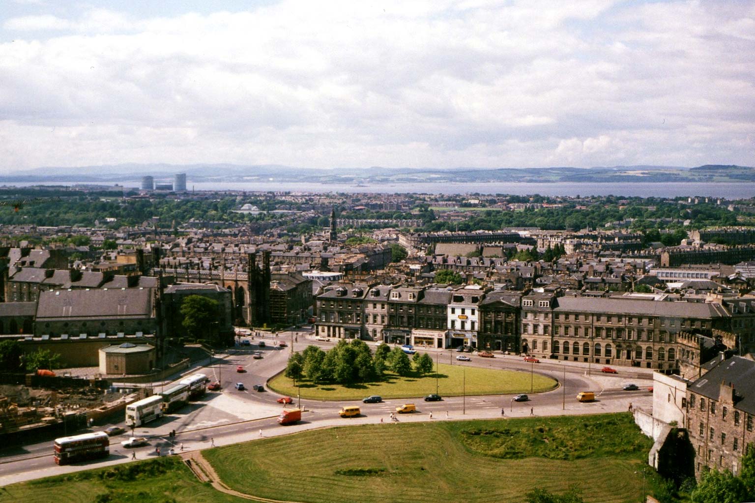 Traffic Roundabout at Picardy Place - mid-1980s