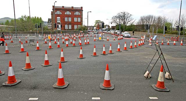 Looking acrosss the roadworks on the site of the former roundabout at Portobello  -  April 2009