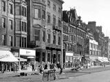 Princes Street Lamp Posts in late-1950s  -  Mackie's Shortbread and other shops