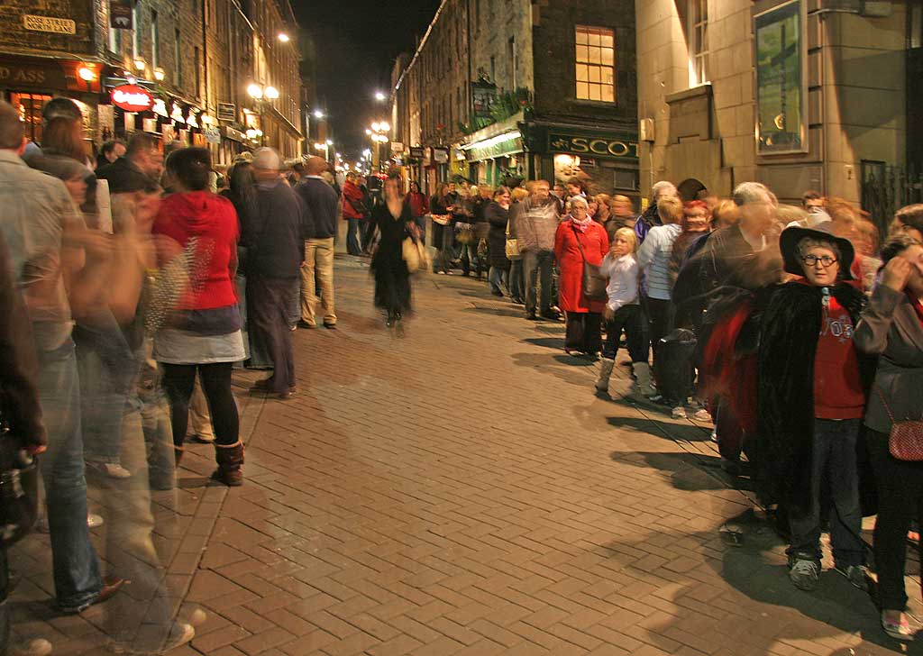 Queue for Harry Potter book  -  Waterston's Bookshop at the West End of Princes Street  -  The end of the queue in Rose Street