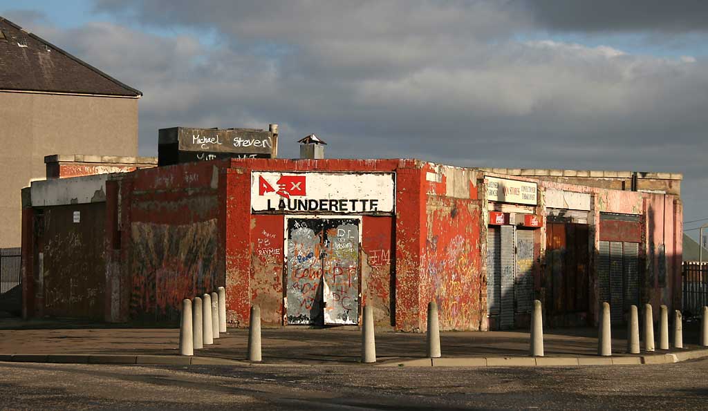 Rex Launderette at the corner of Wauchope Avenue and Wauchope Crescent  -  2007