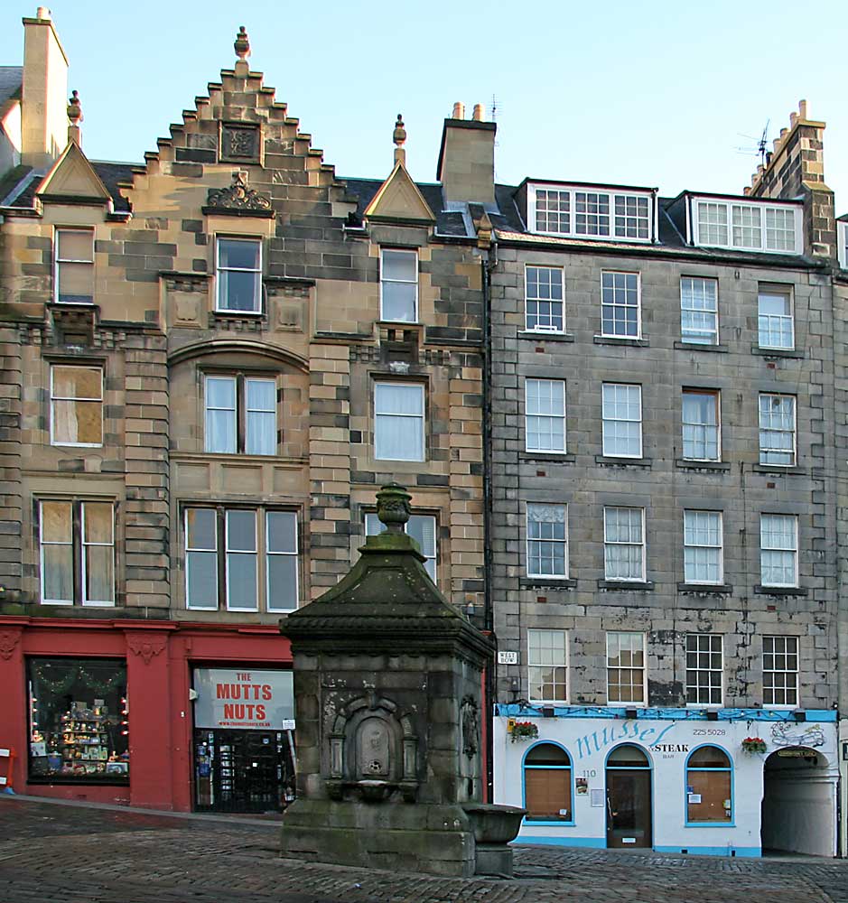 The foot of West Bow and West Bow Well  -  view from the Grassmarket